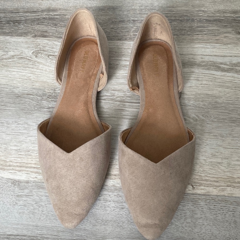 Pointed Toe Flats